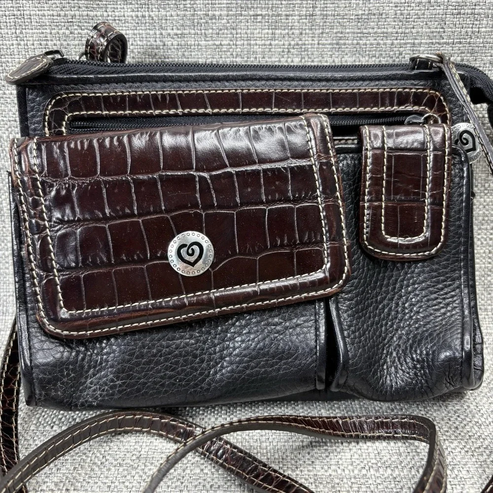 Brighton Black Brown Leather Crossbody Organizer Bag Heart Hardware Mini‎ Purse